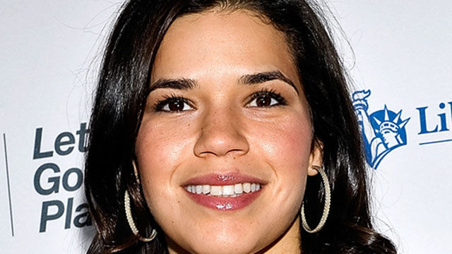 News video: America Ferrera Graduates College